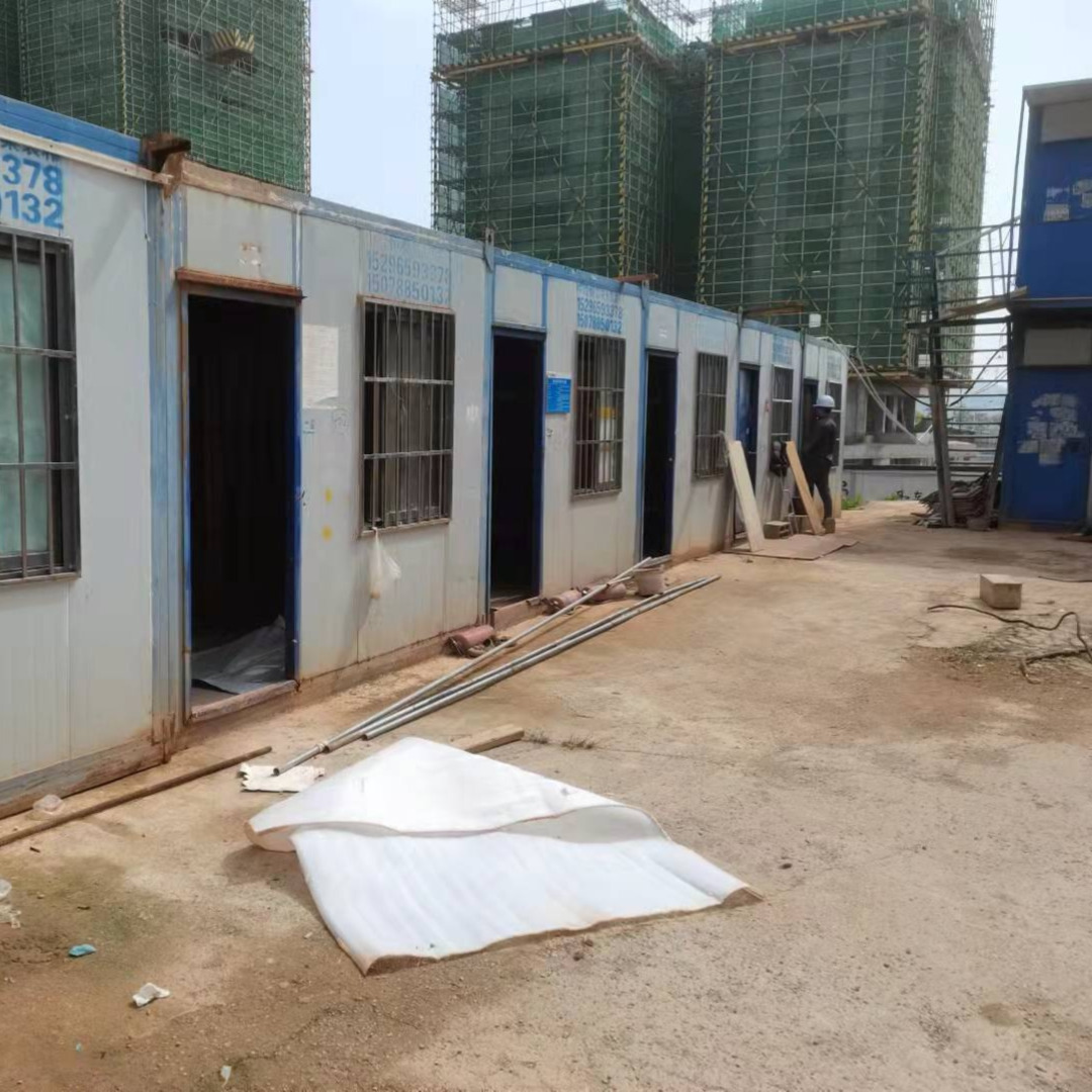 平乐\\厂房拆除回收：让废弃建筑重获新生\\